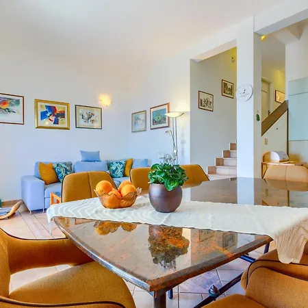 Meri Apartment *